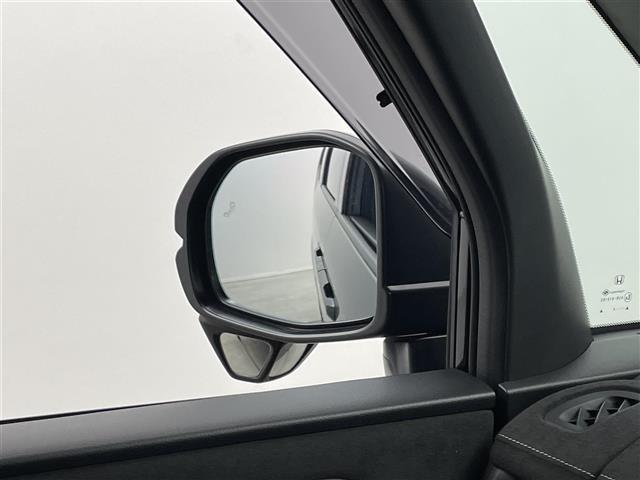 ステップワゴン e:HEVスパーダ プレミアムライン 純正11.4インチナビ マルチビュー BSM ビルトインETC 前後ドライブレコーダー ホンダセンシング アダプティブクルーズコントロール シートヒーター 純正アルミホイール オートライト LED(30枚目)