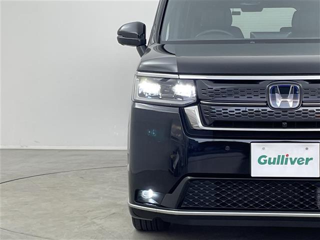 ステップワゴン e:HEVスパーダ プレミアムライン 純正11.4インチナビ マルチビュー BSM ビルトインETC 前後ドライブレコーダー ホンダセンシング アダプティブクルーズコントロール シートヒーター 純正アルミホイール オートライト LED(32枚目)