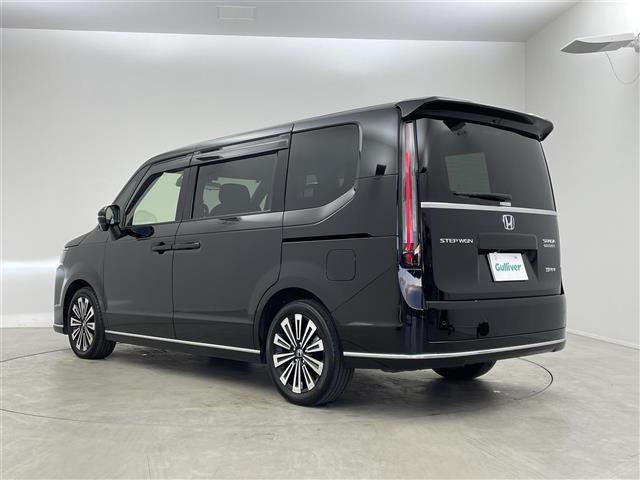 ステップワゴン e:HEVスパーダ プレミアムライン 純正11.4インチナビ マルチビュー BSM ビルトインETC 前後ドライブレコーダー ホンダセンシング アダプティブクルーズコントロール シートヒーター 純正アルミホイール オートライト LED(43枚目)