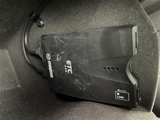 CX-8 25S スポーツアピアランス サンルーフ BOSE 純正10.25インチナビ 360度ビューモニター BSM HUD 赤レザー ETC 前後ドライブレコーダー メモリシート ステアリングヒーター シートヒーター ベンチレーション(15枚目)