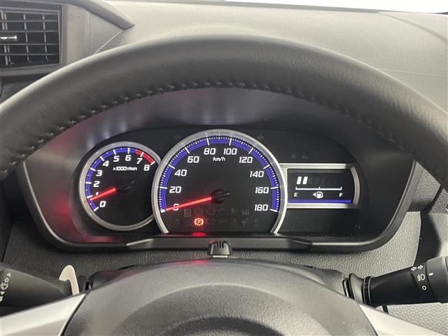 タンク カスタムＧ　スマートアシスト３　純正ナビ　バックカメラ　ビルトインＥＴＣ　ドライブレコーダー　クルーズコントロール　ステアリングスイッチ　純正アルミホイール　スマートキー　オートハイビーム　ＬＥＤライト　地デジ（9枚目）