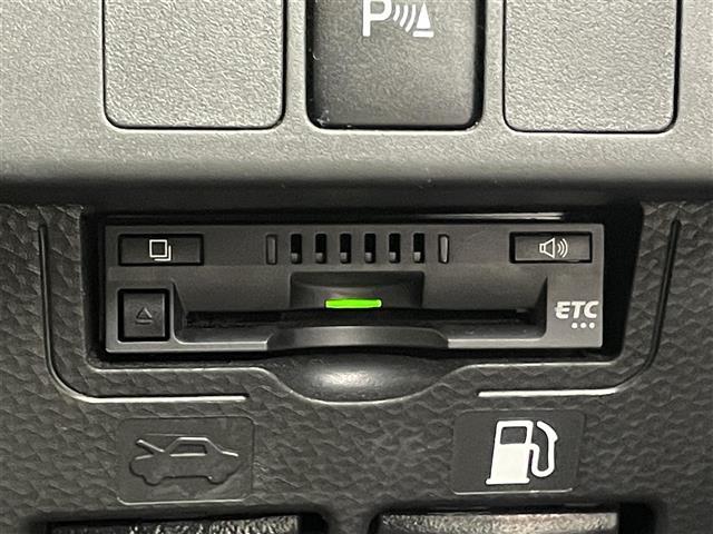 タンク カスタムＧ　スマートアシスト３　純正ナビ　バックカメラ　ビルトインＥＴＣ　ドライブレコーダー　クルーズコントロール　ステアリングスイッチ　純正アルミホイール　スマートキー　オートハイビーム　ＬＥＤライト　地デジ（15枚目）