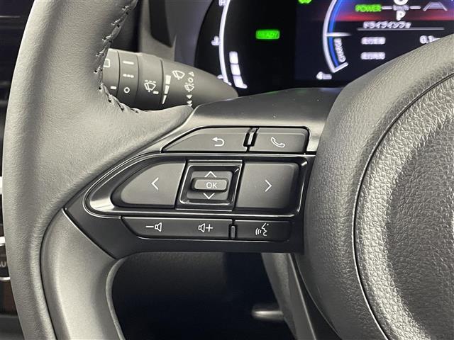 ヤリスクロス ハイブリッドZ アドベンチャー 登録済未使用車 純正ナビ パノラミックビューモニター BSM ビルトインETC2.0 セーフティセンス レーダークルーズコントロール シートヒーター ステアリングヒーター HDMI オートハイビーム(11枚目)