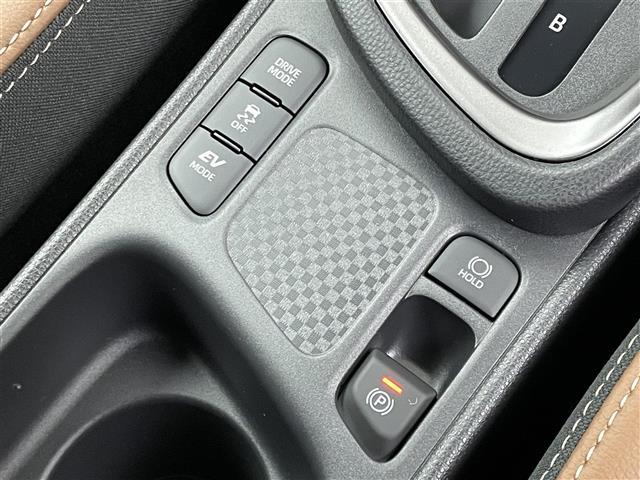 ヤリスクロス ハイブリッドZ アドベンチャー 登録済未使用車 純正ナビ パノラミックビューモニター BSM ビルトインETC2.0 セーフティセンス レーダークルーズコントロール シートヒーター ステアリングヒーター HDMI オートハイビーム(24枚目)