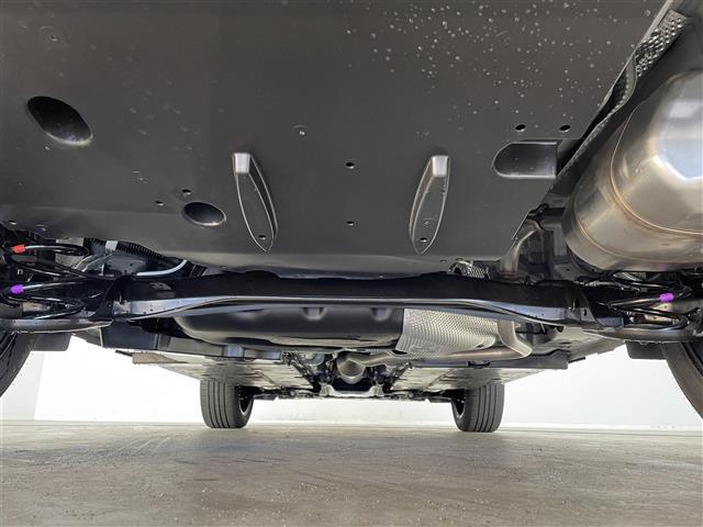 ヤリスクロス ハイブリッドZ アドベンチャー 登録済未使用車 純正ナビ パノラミックビューモニター BSM ビルトインETC2.0 セーフティセンス レーダークルーズコントロール シートヒーター ステアリングヒーター HDMI オートハイビーム(35枚目)