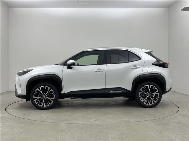 ヤリスクロス ハイブリッドZ アドベンチャー 登録済未使用車 純正ナビ パノラミックビューモニター BSM ビルトインETC2.0 セーフティセンス レーダークルーズコントロール シートヒーター ステアリングヒーター HDMI オートハイビーム(38枚目)