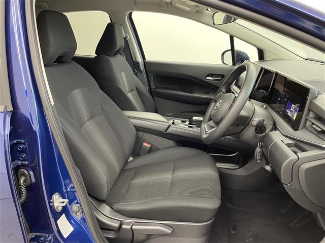 ノート X 純正9インチナビ バックカメラ ビルトインETC ドライブレコーダー インテリジェントエマージェンシーブレーキ ステアリングスイッチ プッシュスタート スマートキー オートマチックハイビーム 地デジ(18枚目)