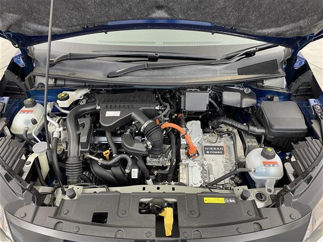 ノート X 純正9インチナビ バックカメラ ビルトインETC ドライブレコーダー インテリジェントエマージェンシーブレーキ ステアリングスイッチ プッシュスタート スマートキー オートマチックハイビーム 地デジ(33枚目)