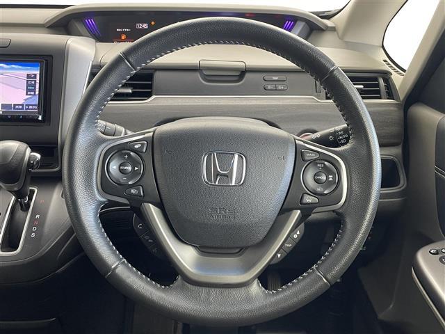 フリード G・ホンダセンシング 社外ナビ バックカメラ ビルトインETC ドライブレコーダー ホンダセンシング アダプティブクルーズコントロール ステアリングスイッチ 純正アルミホイール スマートキー オートライト LED TV(7枚目)