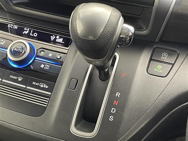 フリード G・ホンダセンシング 社外ナビ バックカメラ ビルトインETC ドライブレコーダー ホンダセンシング アダプティブクルーズコントロール ステアリングスイッチ 純正アルミホイール スマートキー オートライト LED TV(15枚目)