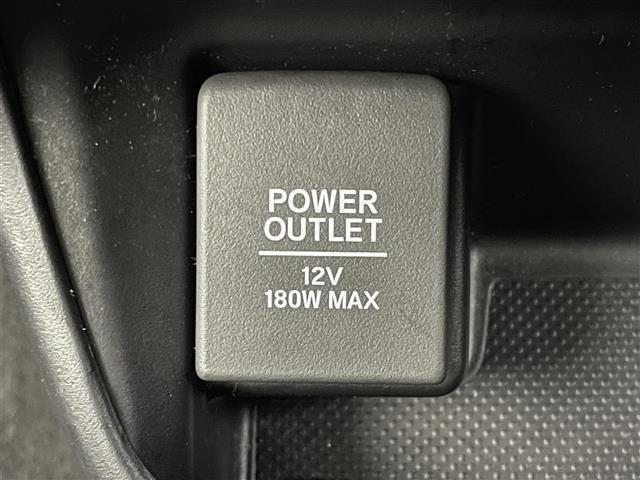 フリード G・ホンダセンシング 社外ナビ バックカメラ ビルトインETC ドライブレコーダー ホンダセンシング アダプティブクルーズコントロール ステアリングスイッチ 純正アルミホイール スマートキー オートライト LED TV(22枚目)