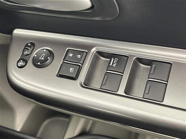 フリード G・ホンダセンシング 社外ナビ バックカメラ ビルトインETC ドライブレコーダー ホンダセンシング アダプティブクルーズコントロール ステアリングスイッチ 純正アルミホイール スマートキー オートライト LED TV(23枚目)