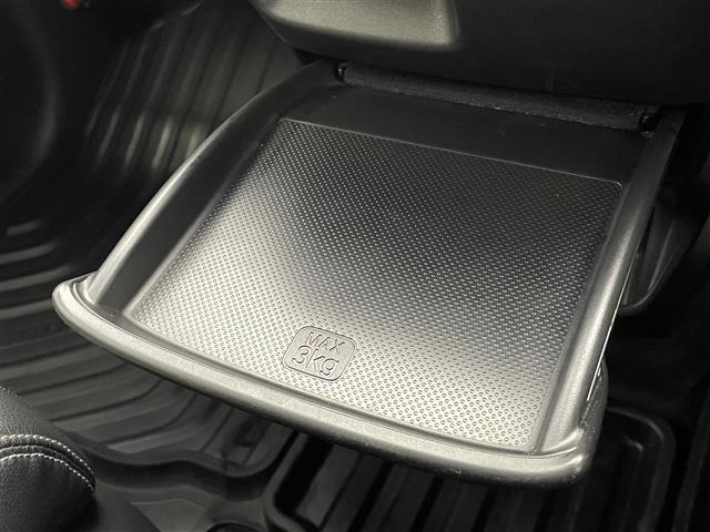 フリード G・ホンダセンシング 社外ナビ バックカメラ ビルトインETC ドライブレコーダー ホンダセンシング アダプティブクルーズコントロール ステアリングスイッチ 純正アルミホイール スマートキー オートライト LED TV(24枚目)