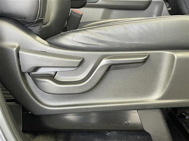 フリード G・ホンダセンシング 社外ナビ バックカメラ ビルトインETC ドライブレコーダー ホンダセンシング アダプティブクルーズコントロール ステアリングスイッチ 純正アルミホイール スマートキー オートライト LED TV(25枚目)