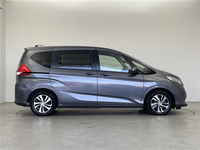フリード G・ホンダセンシング 社外ナビ バックカメラ ビルトインETC ドライブレコーダー ホンダセンシング アダプティブクルーズコントロール ステアリングスイッチ 純正アルミホイール スマートキー オートライト LED TV(40枚目)