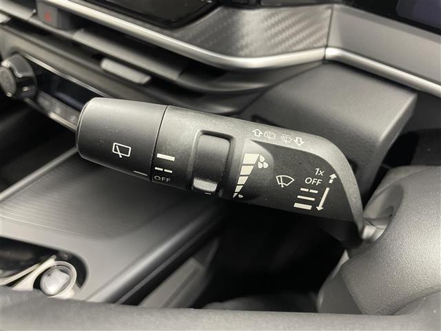 ノート X 純正9型ナビ Bカメラ エマージェンシーブレーキ レーンキープ クリアランスソアナー ドライブレコーダー オートライト ETC 純正フロアマット 電動格納ミラー 純正WCP 地デジTV スマートキー(8枚目)