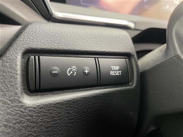 ノート X 純正9型ナビ Bカメラ エマージェンシーブレーキ レーンキープ クリアランスソアナー ドライブレコーダー オートライト ETC 純正フロアマット 電動格納ミラー 純正WCP 地デジTV スマートキー(19枚目)