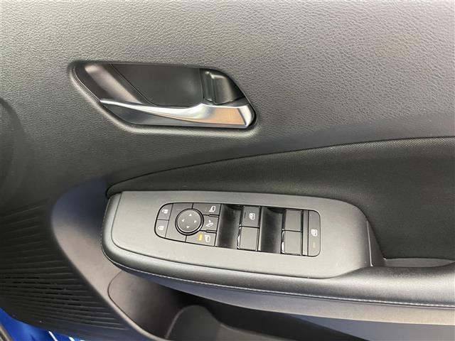 ノート X 純正9型ナビ Bカメラ エマージェンシーブレーキ レーンキープ クリアランスソアナー ドライブレコーダー オートライト ETC 純正フロアマット 電動格納ミラー 純正WCP 地デジTV スマートキー(22枚目)