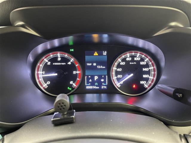 デリカＤ：５ ブラックエディション　ＡＬＰＩＮＥ１１インチナビ　マルチアラウンドモニター　ＢＳＭ　黒レザー　ｅアシスト　レーダークルーズコントロール　シートヒーター　ＨＤＭＩ　ステアリングヒーター　純正アルミホイール　オートライト　ＴＶ（6枚目）