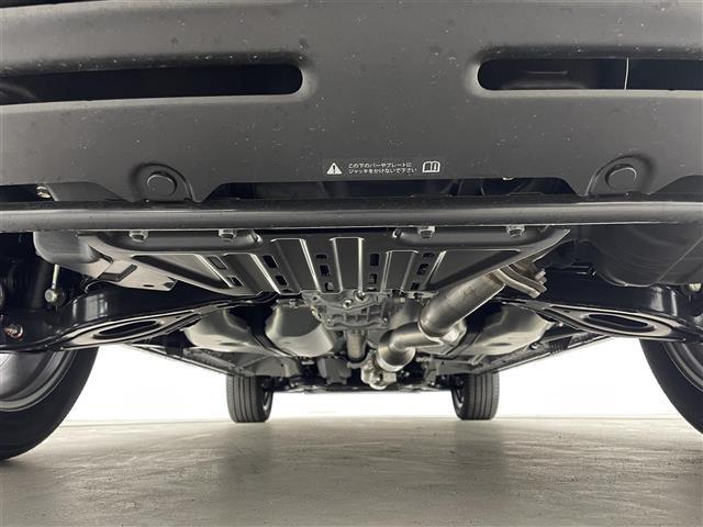 デリカＤ：５ ブラックエディション　ＡＬＰＩＮＥ１１インチナビ　マルチアラウンドモニター　ＢＳＭ　黒レザー　ｅアシスト　レーダークルーズコントロール　シートヒーター　ＨＤＭＩ　ステアリングヒーター　純正アルミホイール　オートライト　ＴＶ（33枚目）