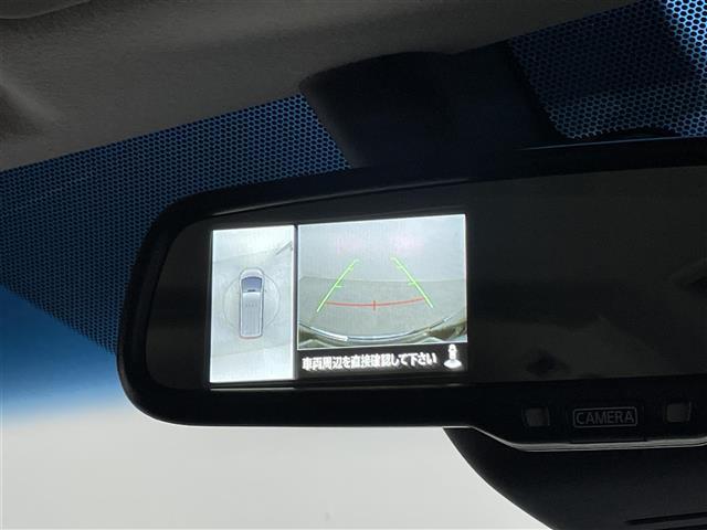 デリカＤ：５ シャモニー　登録済未使用車　４ＷＤ　全周囲モニター　衝突軽減ブレーキ　レーンキープアシスト　レーダクルコン　ＢＳＭ　誤発進抑制　両側電動スライド　電動リアドア　デジタルインナーミラー　シートヒーター　ＡＣ１００Ｖ（3枚目）