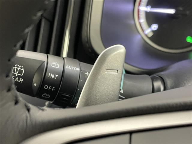 デリカＤ：５ シャモニー　登録済未使用車　４ＷＤ　全周囲モニター　衝突軽減ブレーキ　レーンキープアシスト　レーダクルコン　ＢＳＭ　誤発進抑制　両側電動スライド　電動リアドア　デジタルインナーミラー　シートヒーター　ＡＣ１００Ｖ（6枚目）