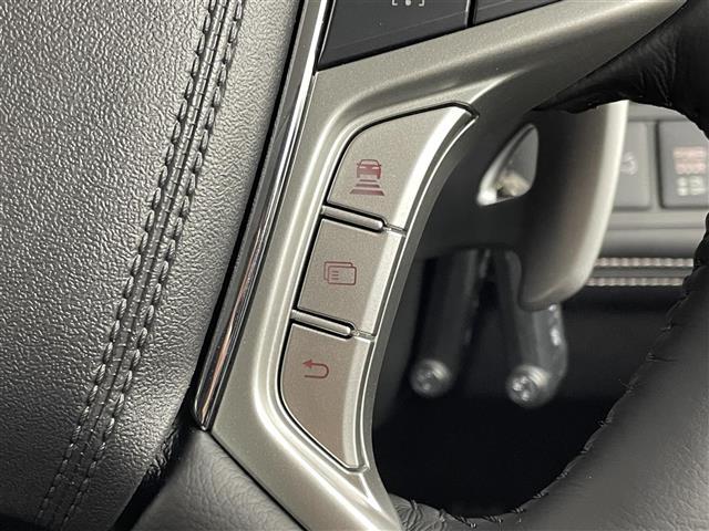 デリカＤ：５ シャモニー　登録済未使用車　４ＷＤ　全周囲モニター　衝突軽減ブレーキ　レーンキープアシスト　レーダクルコン　ＢＳＭ　誤発進抑制　両側電動スライド　電動リアドア　デジタルインナーミラー　シートヒーター　ＡＣ１００Ｖ（11枚目）