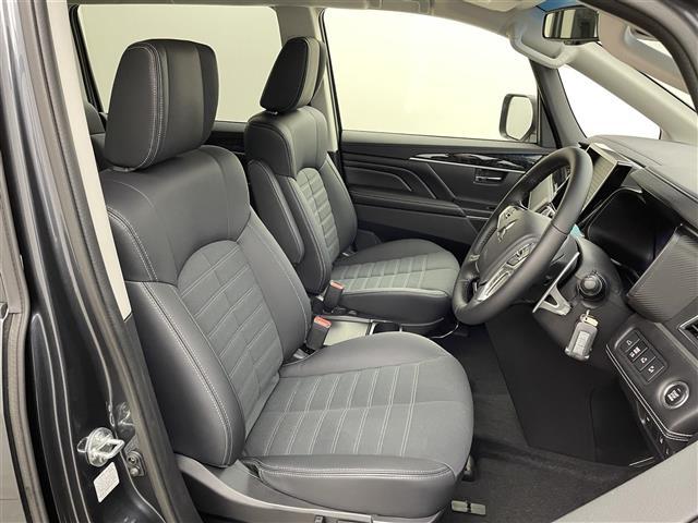 デリカＤ：５ シャモニー　登録済未使用車　４ＷＤ　全周囲モニター　衝突軽減ブレーキ　レーンキープアシスト　レーダクルコン　ＢＳＭ　誤発進抑制　両側電動スライド　電動リアドア　デジタルインナーミラー　シートヒーター　ＡＣ１００Ｖ（26枚目）