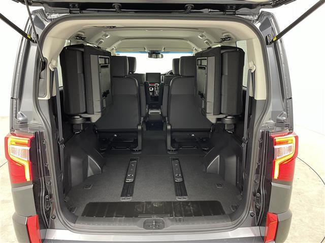 デリカＤ：５ シャモニー　登録済未使用車　４ＷＤ　全周囲モニター　衝突軽減ブレーキ　レーンキープアシスト　レーダクルコン　ＢＳＭ　誤発進抑制　両側電動スライド　電動リアドア　デジタルインナーミラー　シートヒーター　ＡＣ１００Ｖ（30枚目）