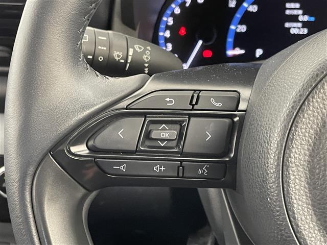 ヤリスクロス Ｚ　純正９インチディスプレイオーディオ　パノラミックビューモニター　ＢＳＭ　レーダークルーズコントロール　ビルトインＥＴＣ２．０　ドライブレコーダー　シートヒーター　純正アルミホイール　ＬＥＤヘッドライト（10枚目）