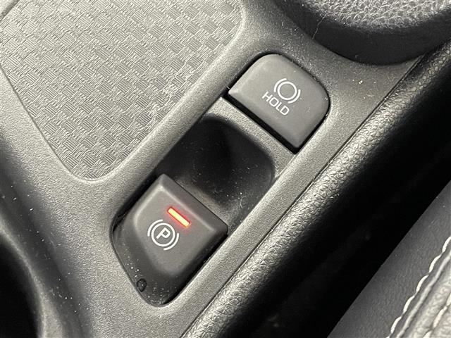 ヤリスクロス Ｚ　純正９インチディスプレイオーディオ　パノラミックビューモニター　ＢＳＭ　レーダークルーズコントロール　ビルトインＥＴＣ２．０　ドライブレコーダー　シートヒーター　純正アルミホイール　ＬＥＤヘッドライト（21枚目）