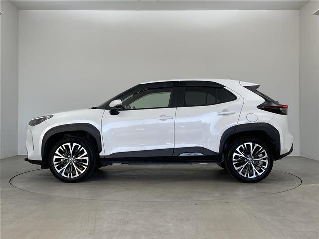 ヤリスクロス Ｚ　純正９インチディスプレイオーディオ　パノラミックビューモニター　ＢＳＭ　レーダークルーズコントロール　ビルトインＥＴＣ２．０　ドライブレコーダー　シートヒーター　純正アルミホイール　ＬＥＤヘッドライト（38枚目）