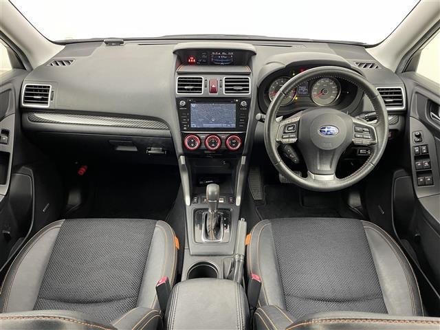 フォレスター Ｘ－ブレイク　アイサイトｖｅｒ２　純正ナビ　フリップダウンモニター　バックカメラ　ＥＴＣ　レーダークルーズコントロール　シートヒーター　純正アルミホイール　スマートキー　オートライト　ＬＥＤヘッドライト　地デジＴＶ（2枚目）