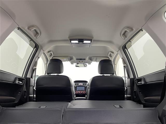 フォレスター Ｘ－ブレイク　アイサイトｖｅｒ２　純正ナビ　フリップダウンモニター　バックカメラ　ＥＴＣ　レーダークルーズコントロール　シートヒーター　純正アルミホイール　スマートキー　オートライト　ＬＥＤヘッドライト　地デジＴＶ（23枚目）