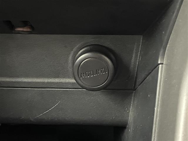 フォレスター Ｘ－ブレイク　アイサイトｖｅｒ２　純正ナビ　フリップダウンモニター　バックカメラ　ＥＴＣ　レーダークルーズコントロール　シートヒーター　純正アルミホイール　スマートキー　オートライト　ＬＥＤヘッドライト　地デジＴＶ（29枚目）