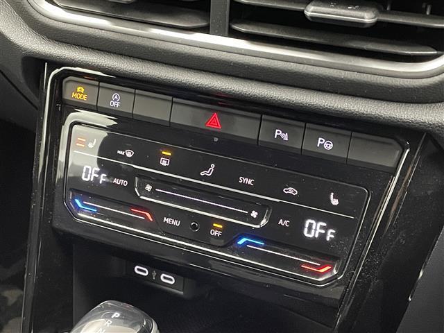 Ｔ－ロック ＴＤＩ　Ｒライン　オールインセーフティ　純正９．２インチディスプレイオーディオ　バックカメラ　ＢＳＭ　ビルトインＥＴＣ　アダプティブクルーズコントロール　シートヒーター　ワイヤレス充電　純正アルミ　オートハイビーム（23枚目）