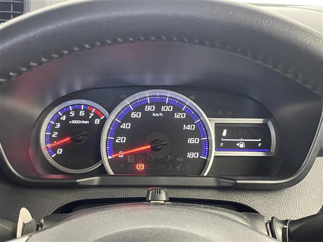 タンク カスタムＧ　スマートアシスト３　純正９インチナビ　パノラミックビューモニター　ビルトインＥＴＣ　前後ドライブレコーダー　シートヒーター　ステアリングスイッチ　純正アルミホイール　オートハイビーム　ＬＥＤライト（10枚目）