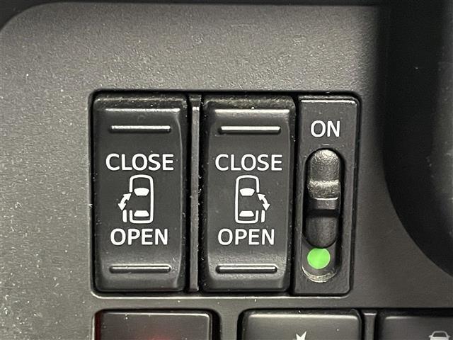 タンク カスタムＧ　スマートアシスト３　純正９インチナビ　パノラミックビューモニター　ビルトインＥＴＣ　前後ドライブレコーダー　シートヒーター　ステアリングスイッチ　純正アルミホイール　オートハイビーム　ＬＥＤライト（18枚目）