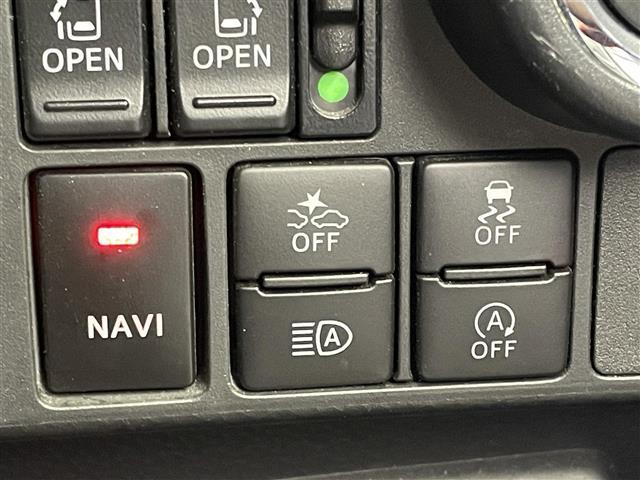 タンク カスタムＧ　スマートアシスト３　純正９インチナビ　パノラミックビューモニター　ビルトインＥＴＣ　前後ドライブレコーダー　シートヒーター　ステアリングスイッチ　純正アルミホイール　オートハイビーム　ＬＥＤライト（19枚目）