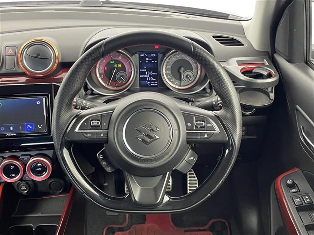 スイフトスポーツ ベースグレード 社外ディスプレイオーディオ バックカメラ BSM ドライブレコーダー DVD再生 セーフティサポート アダプティブクルーズコントロール シートヒーター 純正アルミホイール オートライト LEDライト(9枚目)