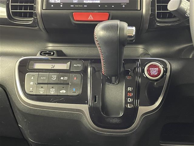 Ｎ－ＢＯＸ Ｇ　ＳＳパッケージ　純正ナビ　バックカメラ　ＥＴＣ　ドライブレコーダー　シティブレーキアクティブ　ＨＤＭＩ　ステアリングスイッチ　純正アルミホイール　プッシュスタート　スマートキー　オートライト　ＨＩＤヘッドライト（23枚目）