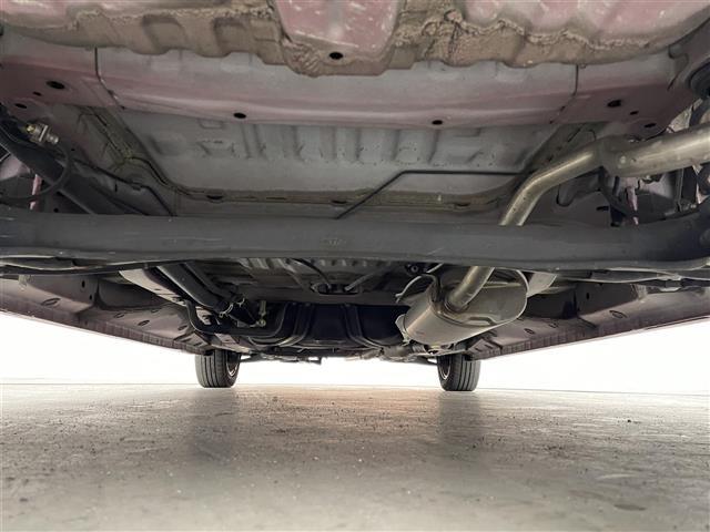 Ｎ－ＢＯＸ Ｇ　ＳＳパッケージ　純正ナビ　バックカメラ　ＥＴＣ　ドライブレコーダー　シティブレーキアクティブ　ＨＤＭＩ　ステアリングスイッチ　純正アルミホイール　プッシュスタート　スマートキー　オートライト　ＨＩＤヘッドライト（35枚目）