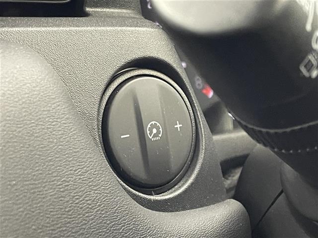 ヴェゼル Ｇ　純正９インチディスプレイオーディオ　バックカメラ　ビルトインＥＴＣ２．０　前後ドライブレコーダー　ホンダセンシング　アダプティブクルーズコントロール　ワイヤレス充電　純正アルミホイール　オートライト（29枚目）