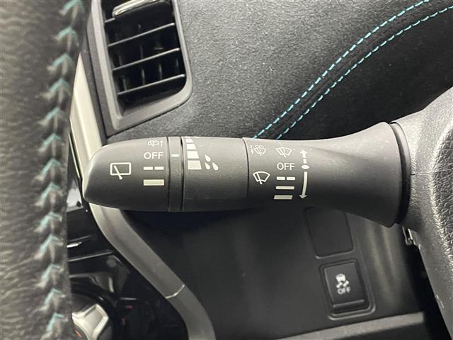 セレナ ライダー　純正ナビ　フリップダウンモニター　バックカメラ　ビルトインＥＴＣ　ドライブレコーダー　エマージェンシーブレーキ　クルーズコントロール　社外アルミホイール　プッシュスタート　スマートキー　オートライト（9枚目）