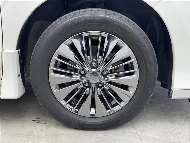 セレナ ライダー　純正ナビ　フリップダウンモニター　バックカメラ　ビルトインＥＴＣ　ドライブレコーダー　エマージェンシーブレーキ　クルーズコントロール　社外アルミホイール　プッシュスタート　スマートキー　オートライト（34枚目）