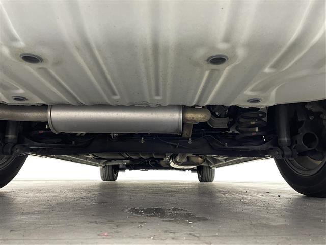 セレナ ライダー　純正ナビ　フリップダウンモニター　バックカメラ　ビルトインＥＴＣ　ドライブレコーダー　エマージェンシーブレーキ　クルーズコントロール　社外アルミホイール　プッシュスタート　スマートキー　オートライト（35枚目）