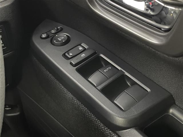 Ｎ－ＢＯＸカスタム ベースグレード　純正ナビ　バックカメラ　ＥＴＣ　前後ドライブレコーダー　ホンダセンシング　アダプティブクルーズコントロール　シートヒーター　純正アルミホイール　スマートキー　オートハイビーム　ＬＥＤヘッドライト　ＴＶ（31枚目）