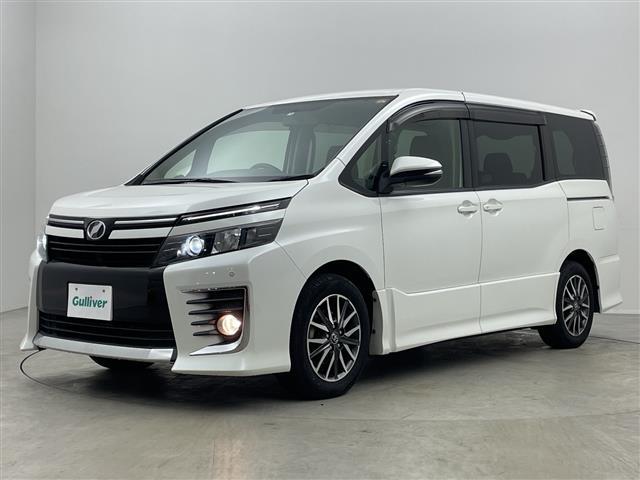 ヴォクシー ＺＳ　純正９インチ　フリップダウンモニター　バックカメラ　ビルトインＥＴＣ　両側パワースライドドア　コーナーセンサー　純正アルミホイール　プッシュスタート　スマートキー　オートライト　ＬＥＤライト　ＴＶ（37枚目）