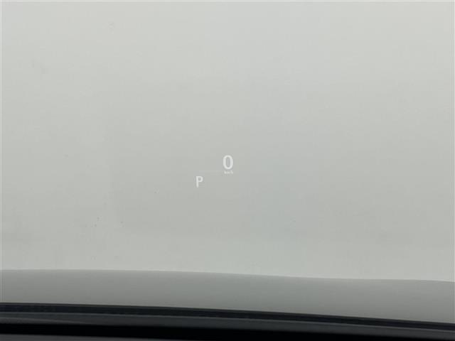 店頭在庫以外にも全国約４万台※の在庫から、ぴったりな１台をご提案します！※２０２３年１０月現在の在庫台数です。売約済の可能性があります。