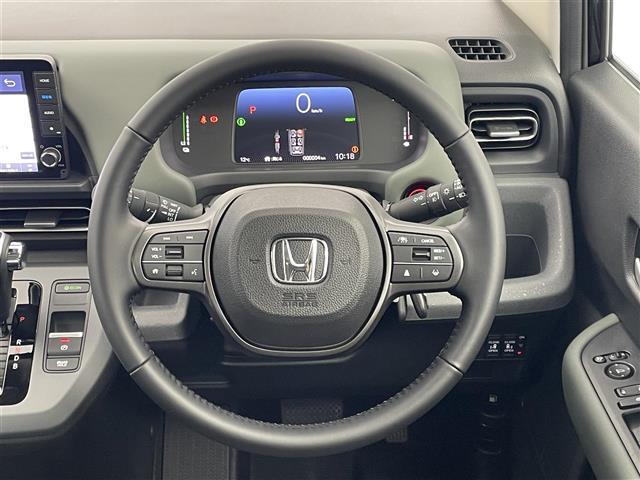 フリード e:HEVクロスター 登録済未使用車 純正9型ナビ 地デジ Bカメラ ホンダセンシング 衝突軽減 レーンキープ レーダークルコン BSM クリアランスソナー 両側電動スライド シートヒーター LEDオートライト 純正AW(7枚目)